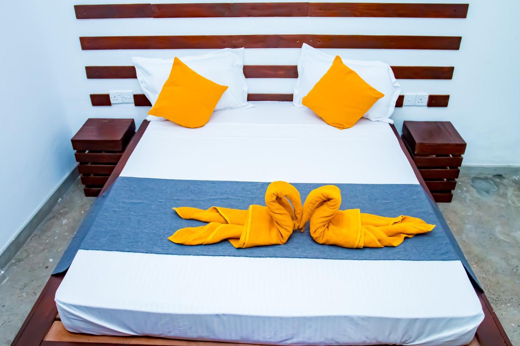 Mandavilla Airport Transit Hotel Katunayaka Ngoại thất bức ảnh